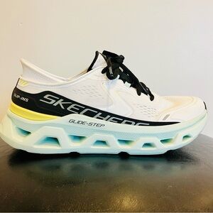 SKECHERS Glide-Step Atlus Relaxed Fit White Multi Sneaker W 9 Hands Free
